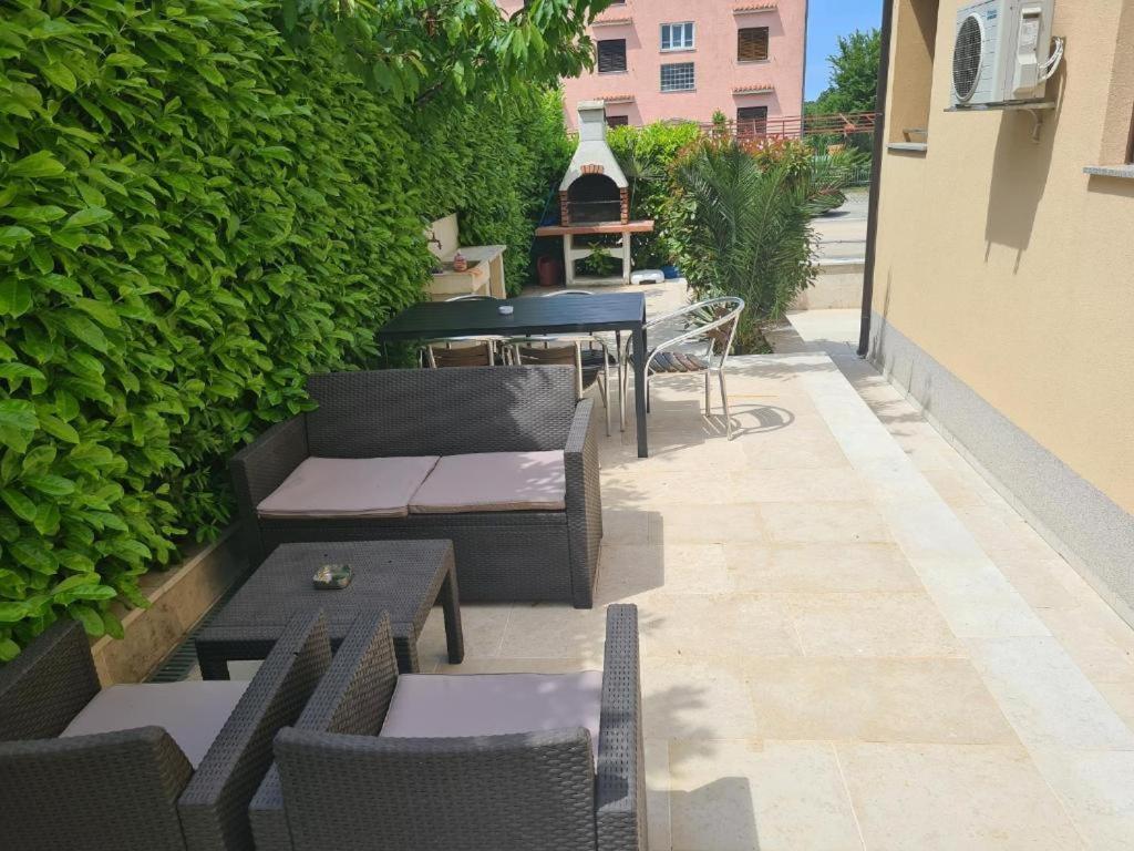 Villa Patricija-Apartmani Poreč Kültér fotó