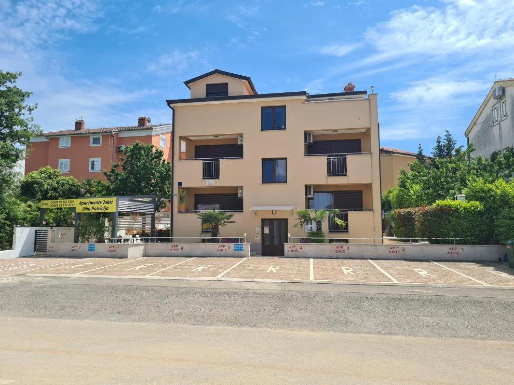 Villa Patricija-Apartmani Poreč Kültér fotó