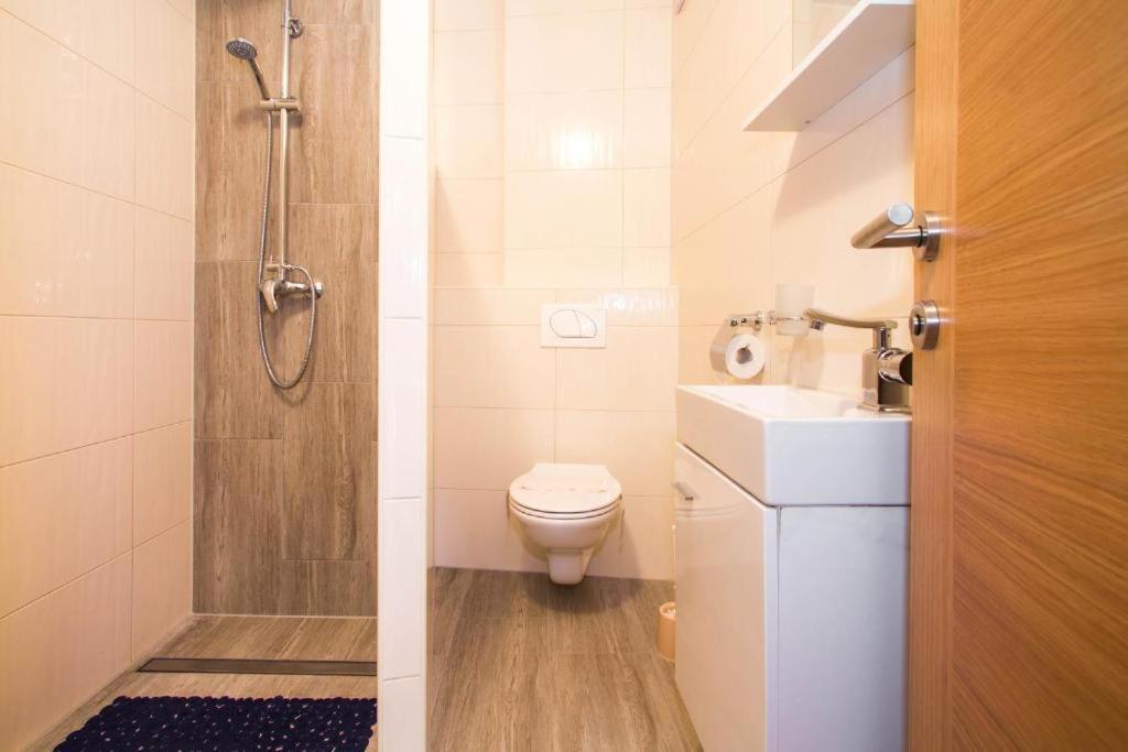 Villa Patricija-Apartmani Poreč Kültér fotó
