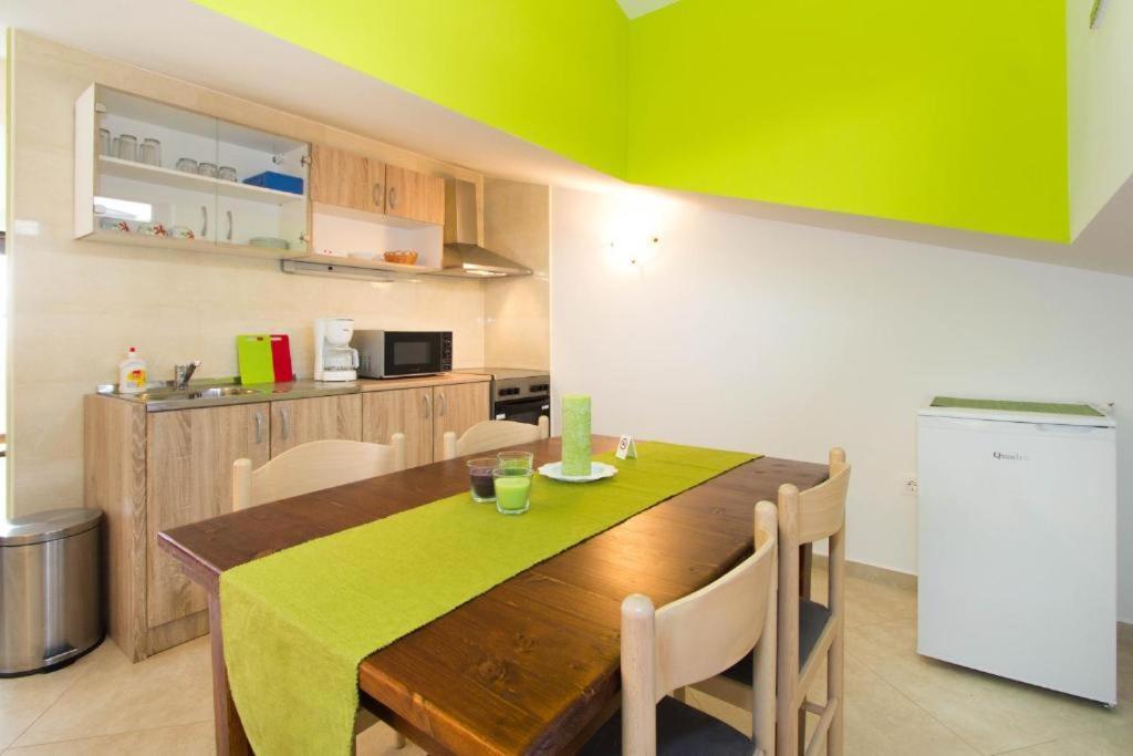 Villa Patricija-Apartmani Poreč Kültér fotó